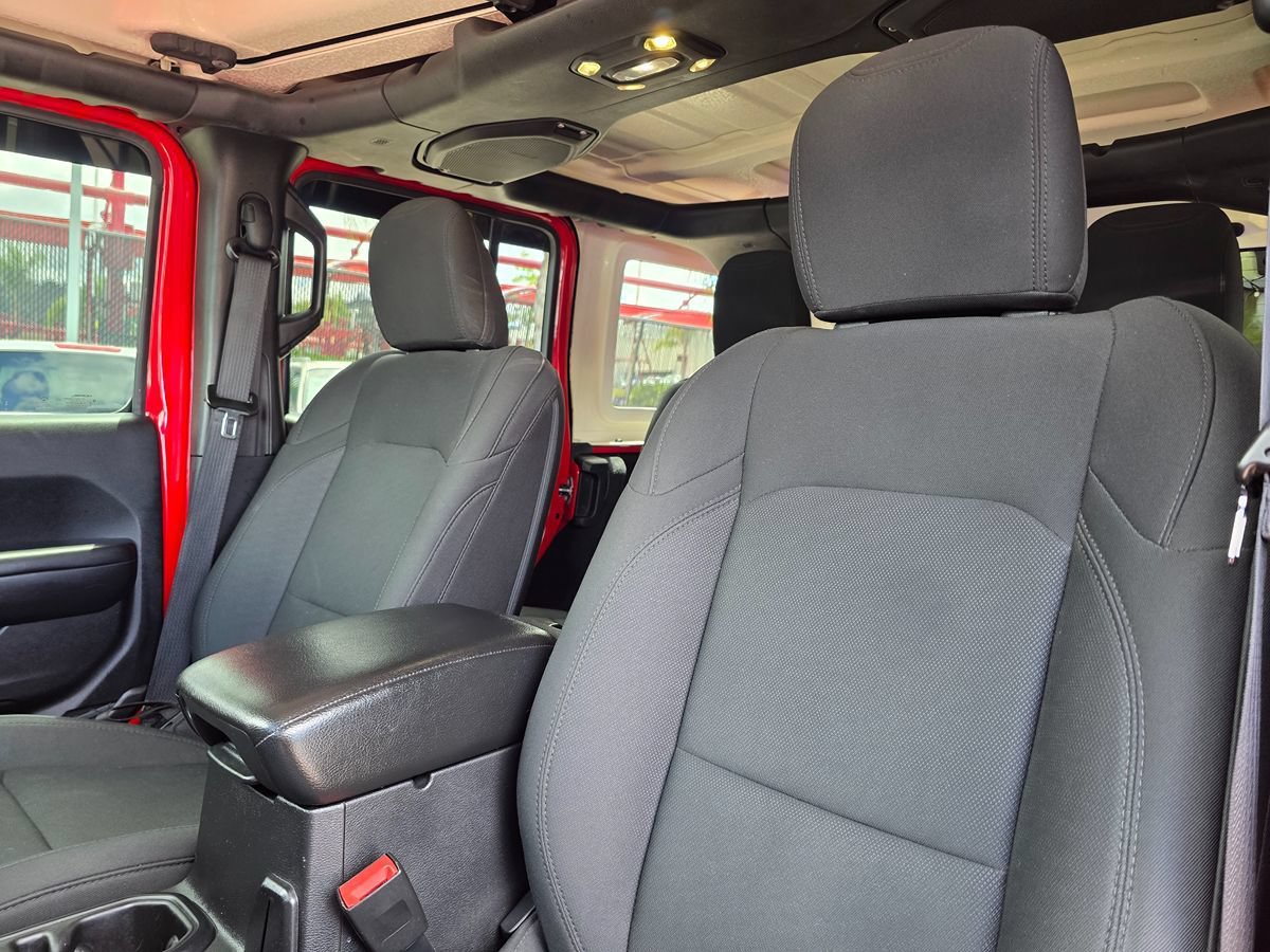 Used 2019 Jeep Wrangler Unlimited Sport S AWD/4WD image 23