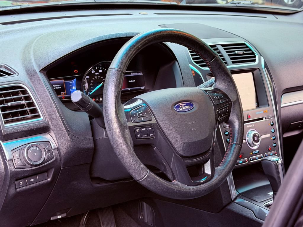 Used 2016 Ford Explorer Sport AWD/4WD image 20