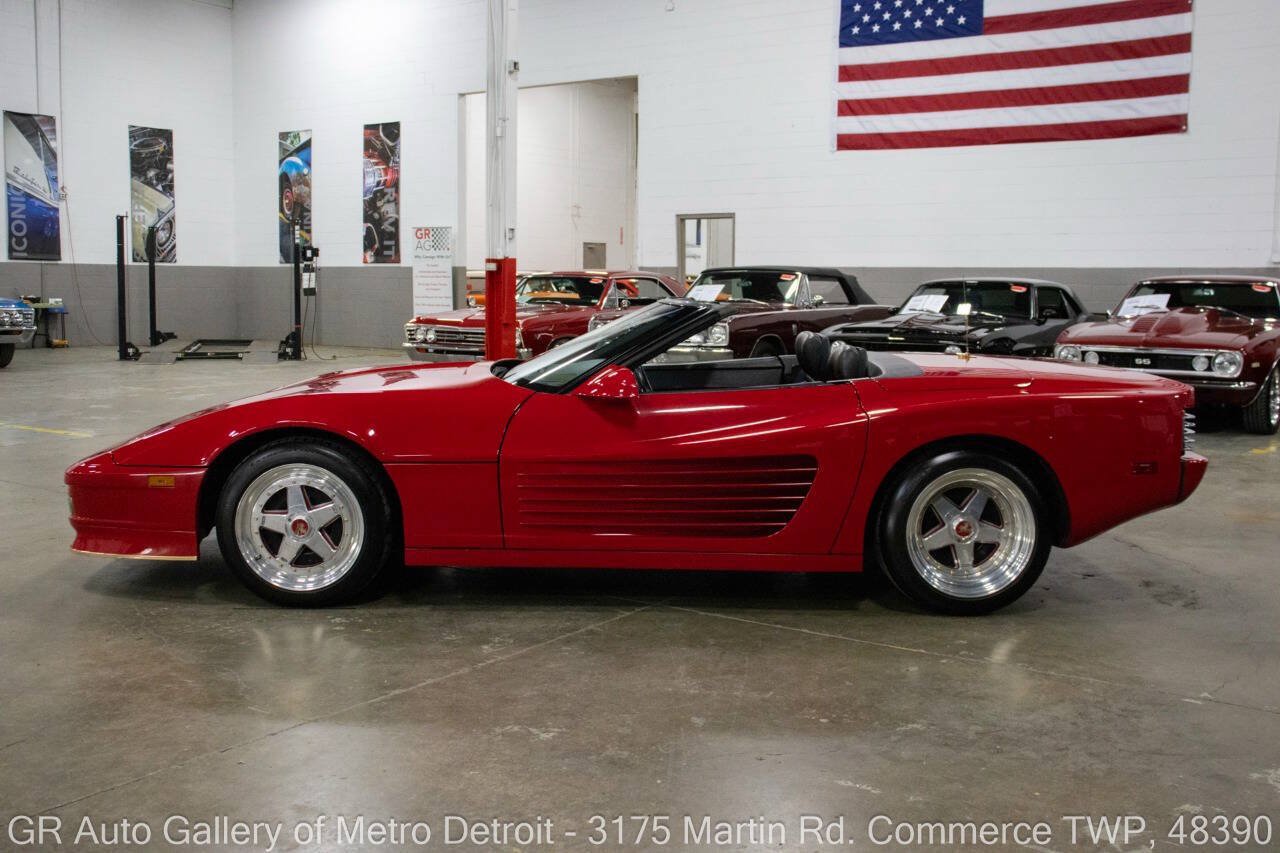 Used 1989 Chevrolet Corvette Convertible RWD image 4