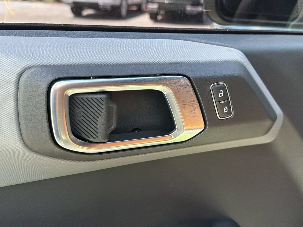 Used 2022 Ford Bronco 4-Door AWD/4WD image 24