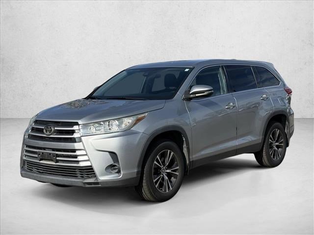 Used 2019 Toyota Highlander LE video 1