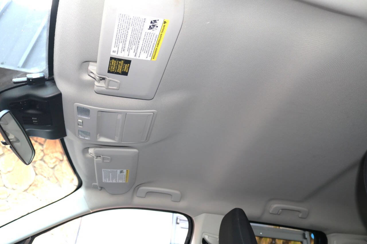 Used 2022 Ford Maverick XL FWD image 82