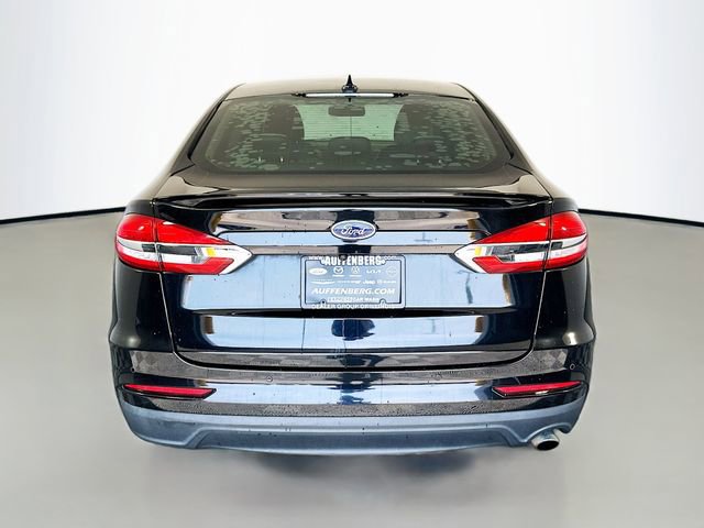 Used 2019 Ford Fusion SE w/ Equipment Group 151A image 6