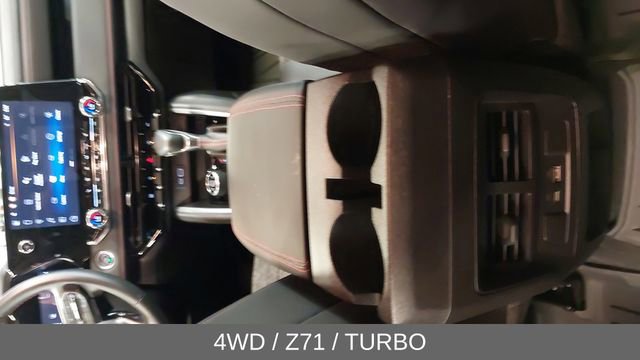 Used 2024 Chevrolet Colorado Z71 w/ Z71 Convenience Package 2 AWD/4WD image 34