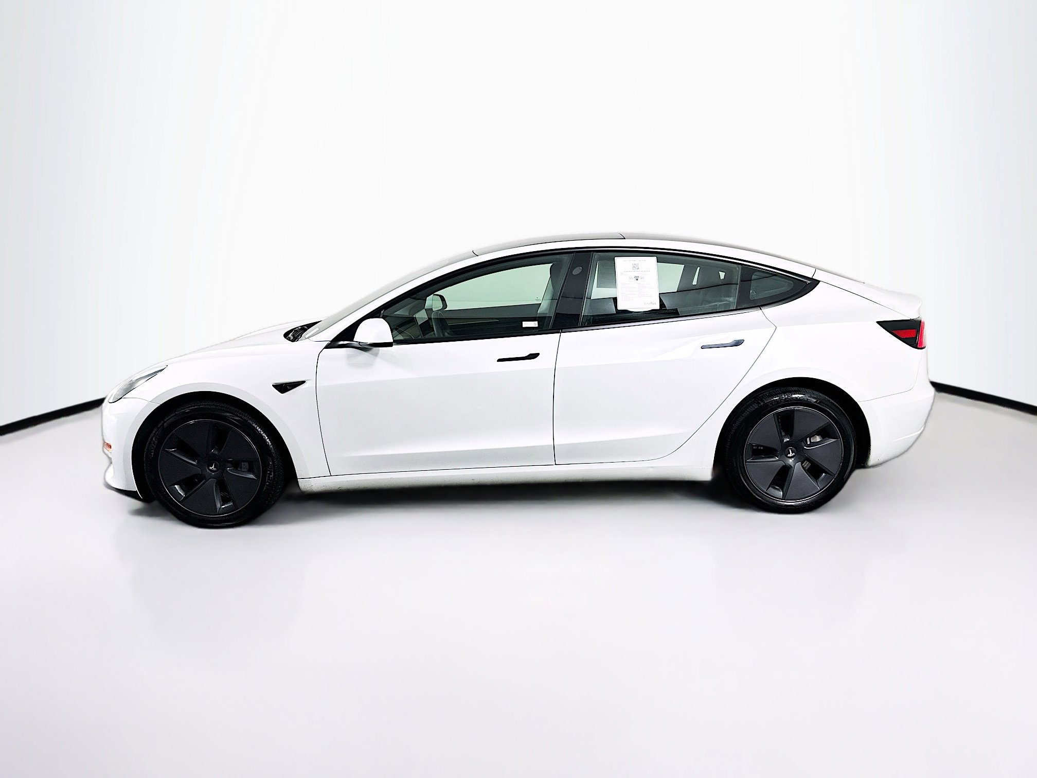 Used 2023 Tesla Model 3 Long Range image 4