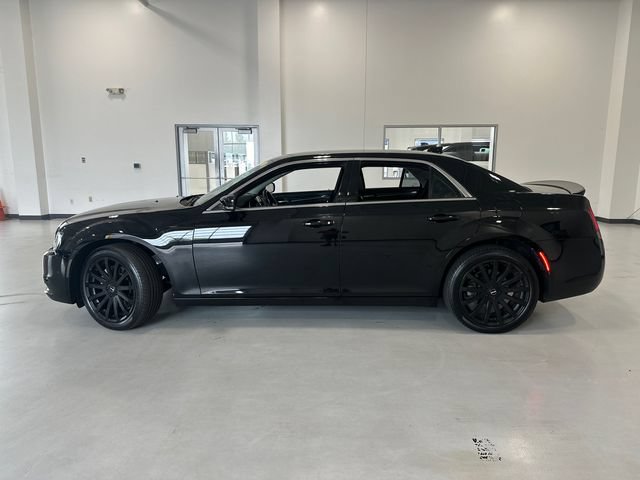 Used 2015 Chrysler 300 Limited w/ 300 Premium Group AWD/4WD image 8