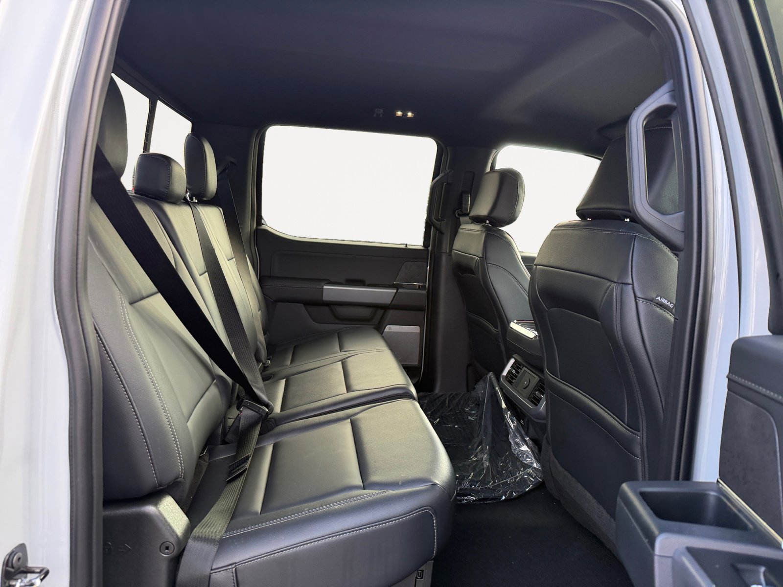 New 2025 Ford F150 XLT w/ Equipment Group 303A High image 18