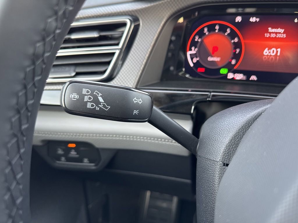 Certified 2026 Volkswagen Atlas Peak Edition AWD/4WD image 38