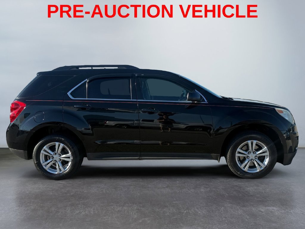 Used 2013 Chevrolet Equinox LT w/ Driver Convenience Package FWD image 2