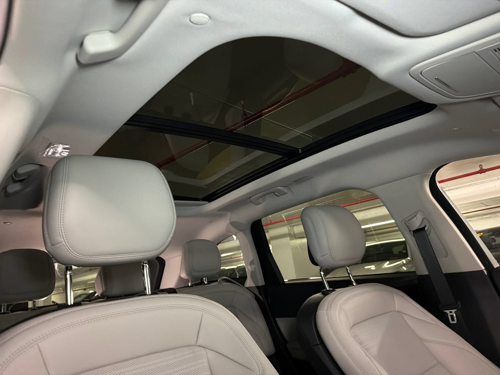 New 2026 Lincoln Nautilus Reserve AWD/4WD image 13