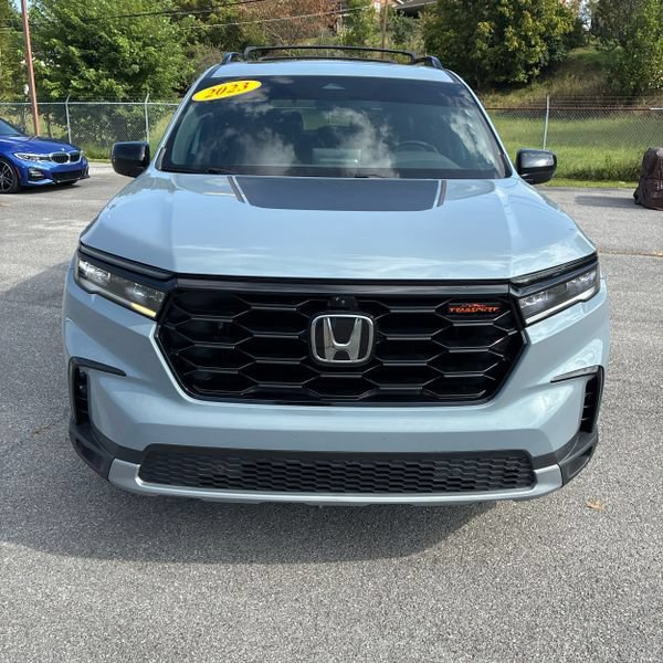 Used 2023 Honda Pilot TrailSport image 35