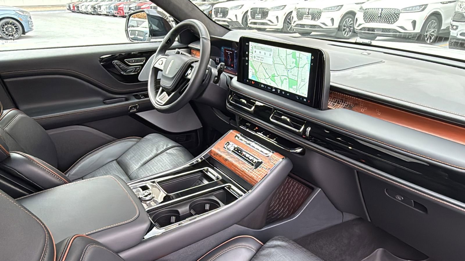 New 2025 Lincoln Aviator Black Label w/ Black Label Special Edition image 6