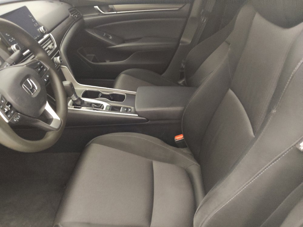 Used 2019 Honda Accord LX image 17