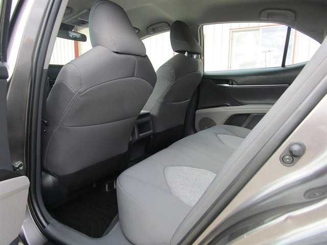 Used 2023 Toyota Camry LE AWD/4WD image 14