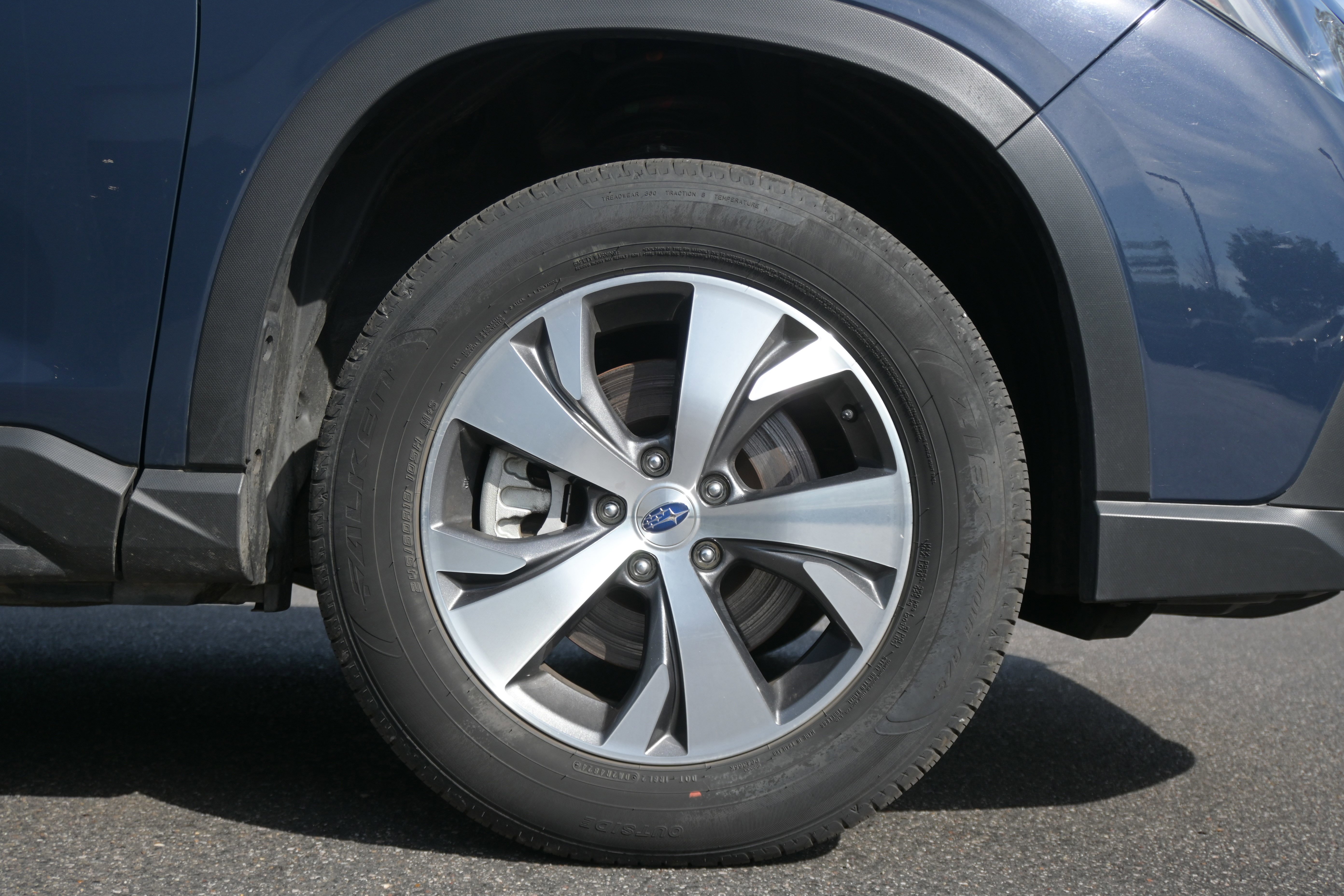 Certified 2025 Subaru Ascent Premium AWD/4WD image 13