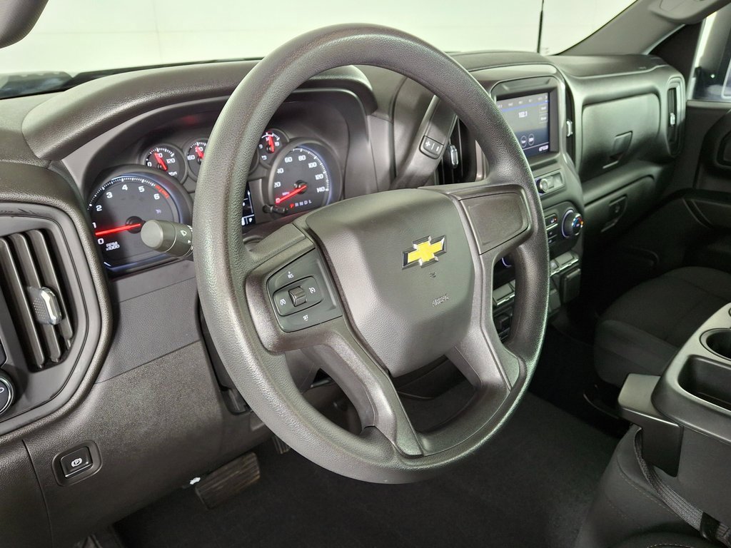 Used 2022 Chevrolet Silverado 2500 Custom w/ Custom Convenience Package image 11