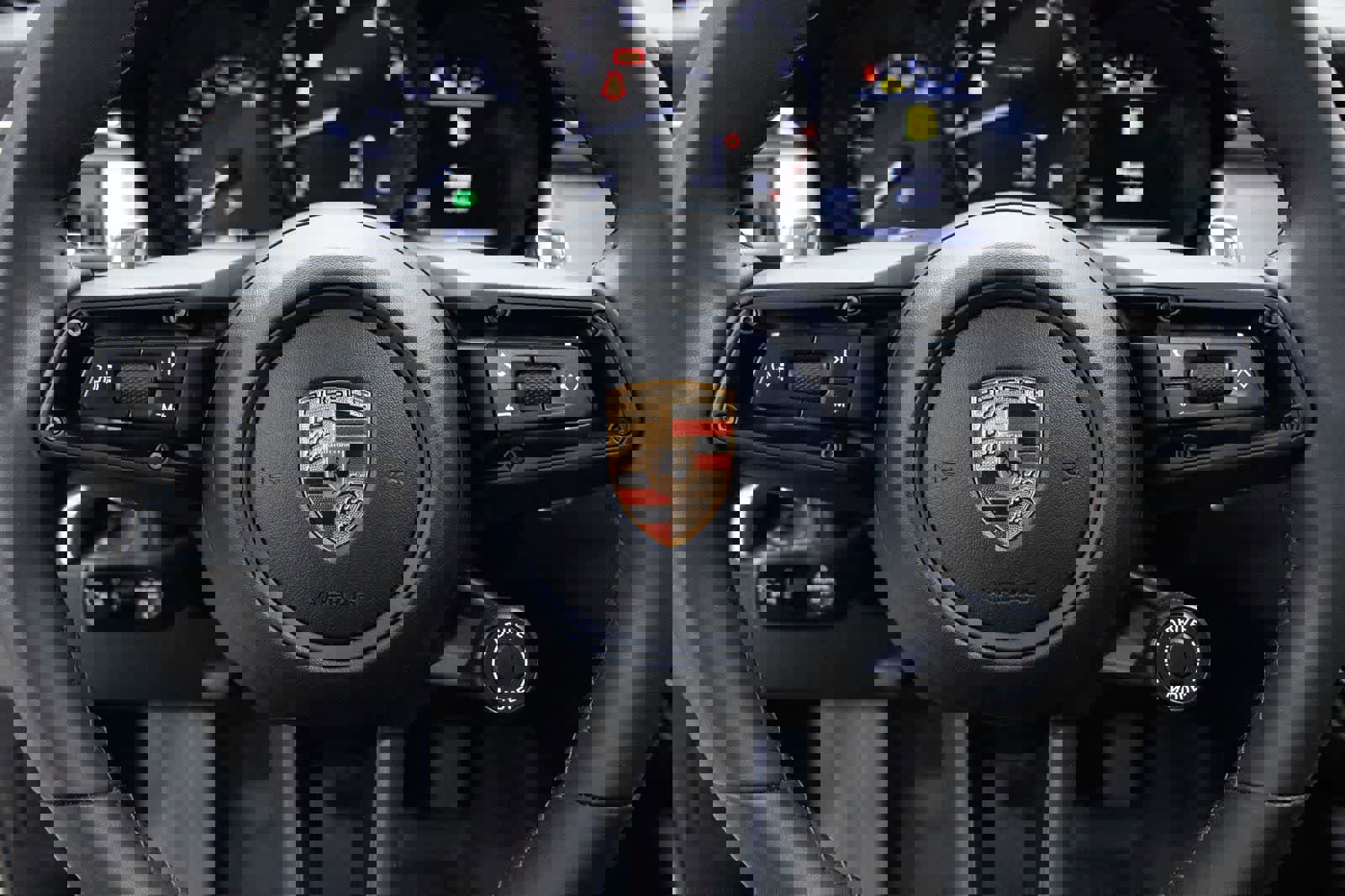 Certified 2026 Porsche Macan image 14