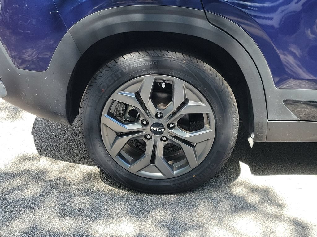 Certified 2024 Kia Seltos S FWD image 8