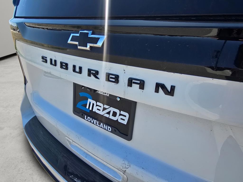 Used 2025 Chevrolet Suburban Z71 AWD/4WD image 18