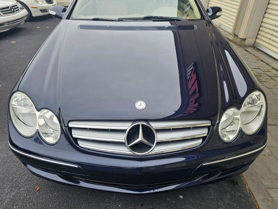 Used 2009 Mercedes-Benz CLK 350 Coupe w/ Premium I Pkg image 15