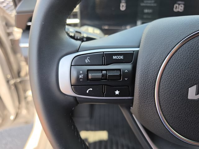 Used 2025 Kia K5 GT-Line w/ GT-Line Premium Package FWD image 39