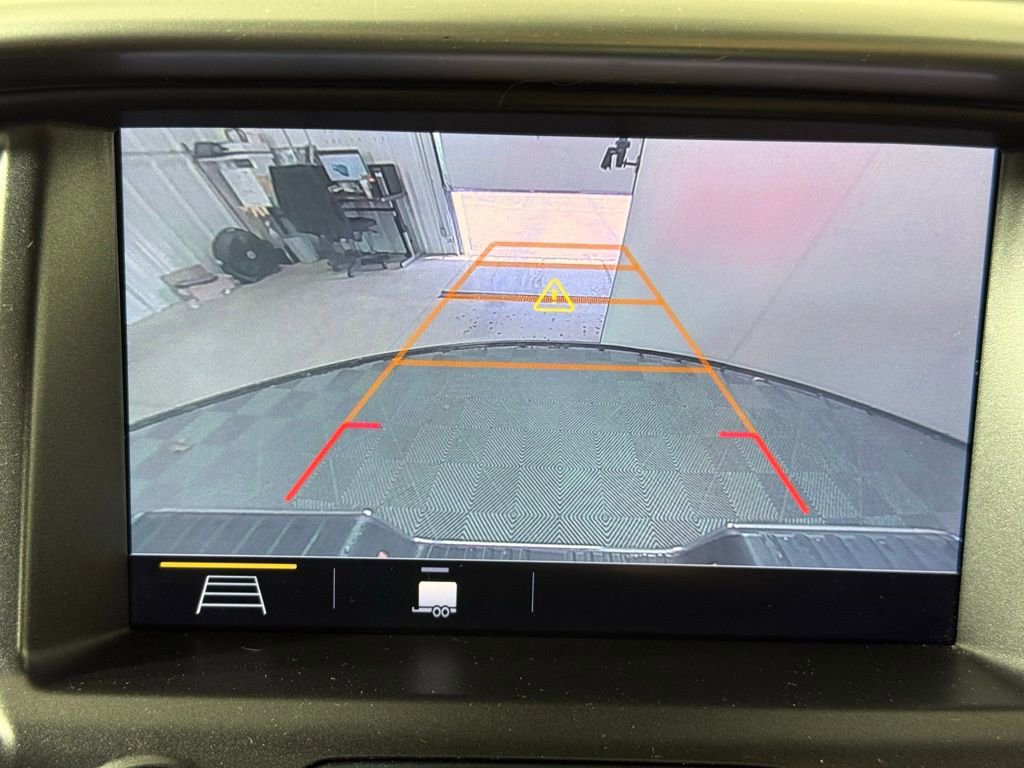 Used 2021 Chevrolet Colorado LT w/ Safety Package image 15