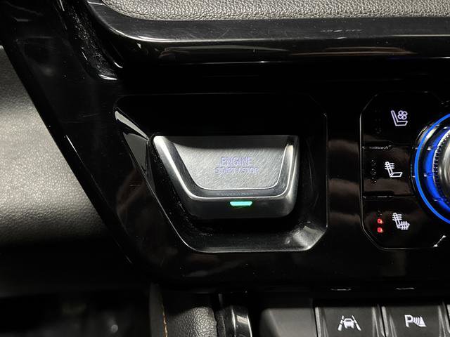 Used 2024 GMC Sierra 1500 AT4 w/ Technology Package image 23