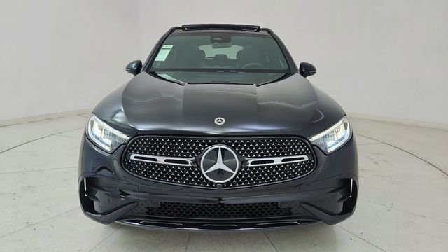 Used 2025 Mercedes-Benz GLC 350e 4MATIC image 13