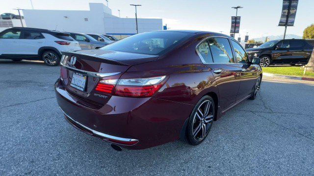 Used 2016 Honda Accord Sport image 8