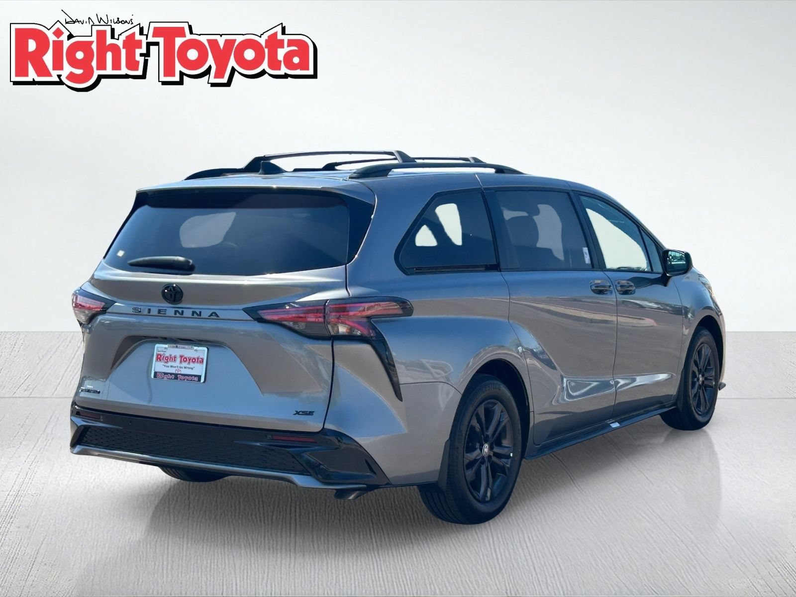 New 2026 Toyota Sienna XSE