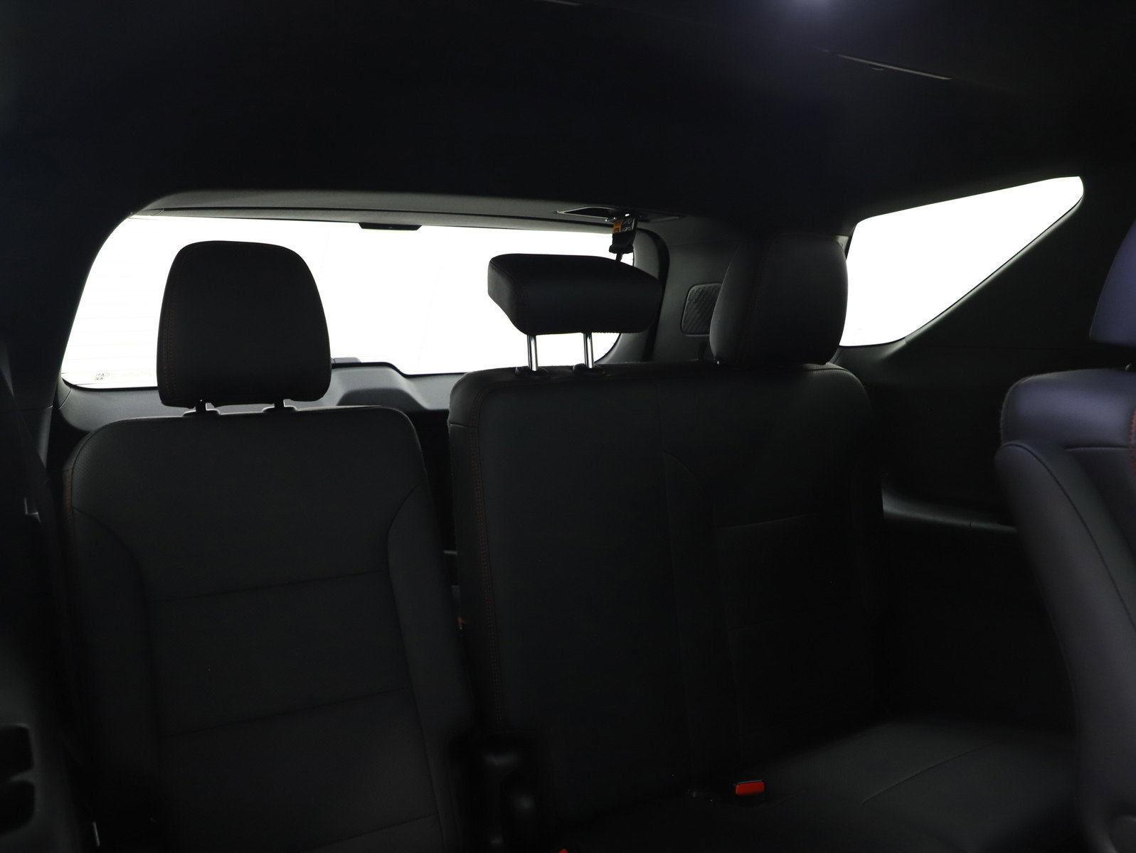 Used 2024 Chevrolet Traverse RS image 12