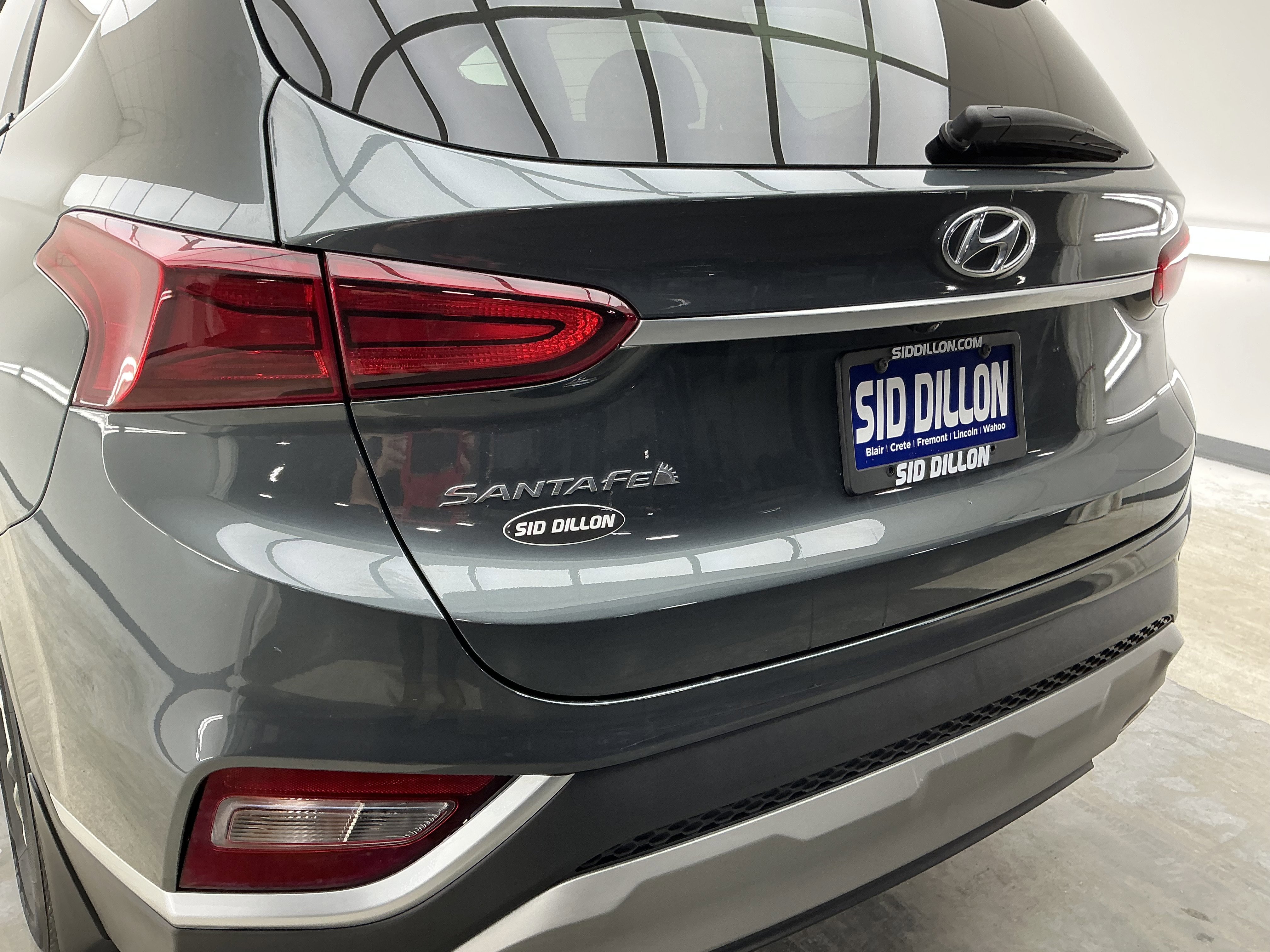 Used 2020 Hyundai Santa Fe SE w/ Cargo Package image 22
