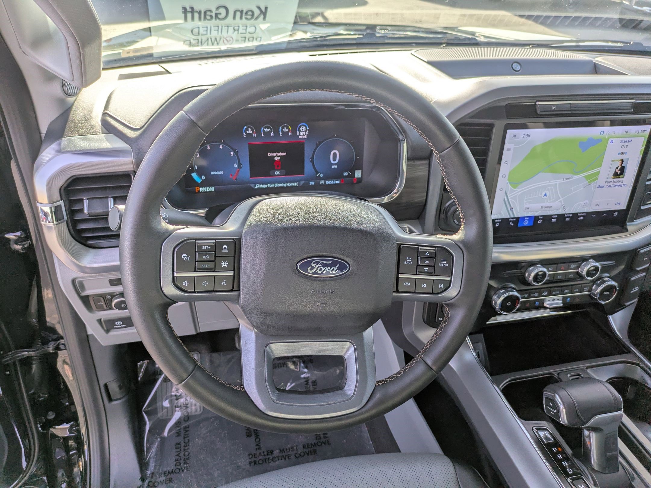 Used 2025 Ford F150 Lariat w/ Equipment Group 501A Mid image 16