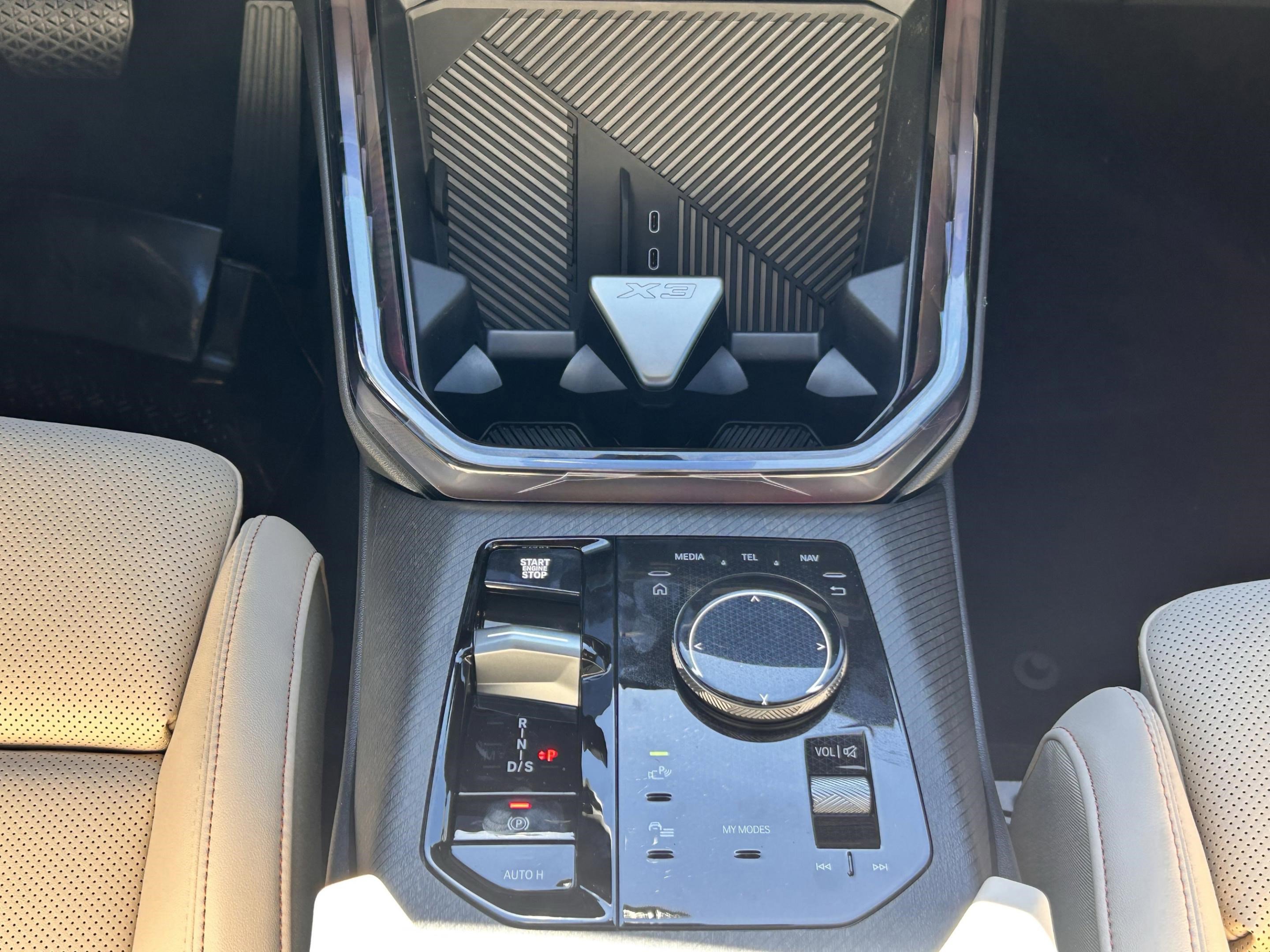 Used 2026 BMW X3 xDrive30 w/ Premium Package image 8