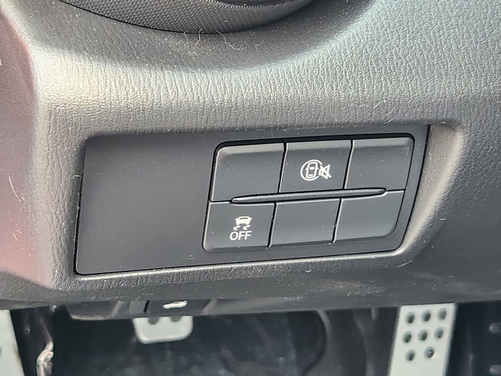 New 2026 MAZDA MX-5 Miata Sport w/ Interior Package image 13