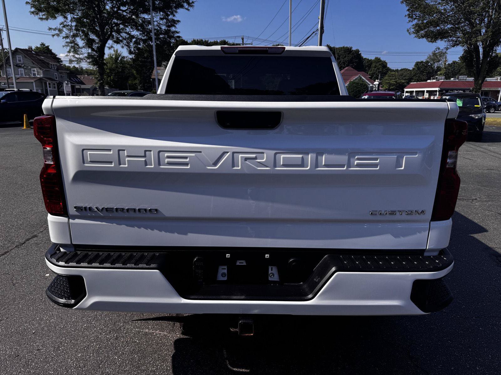 Used 2022 Chevrolet Silverado 1500 Custom AWD/4WD image 6