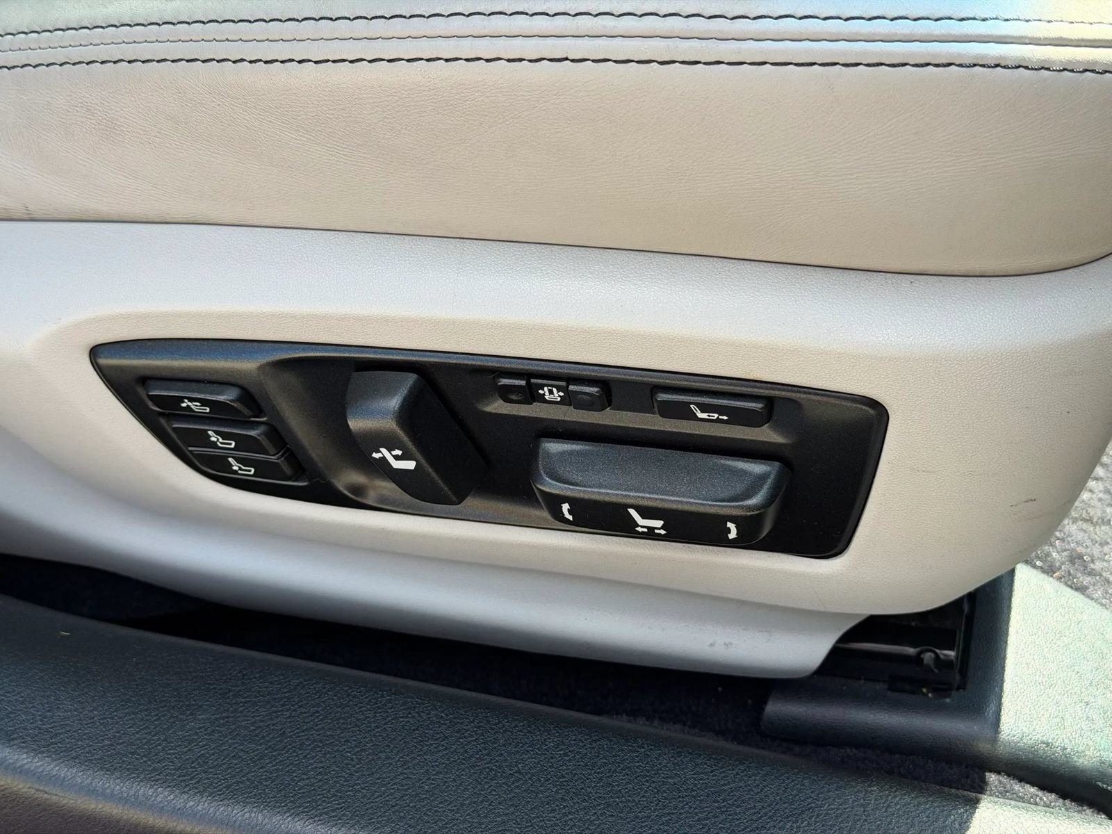 Used 2013 Lexus GS 350 w/ Luxury Pkg RWD image 24