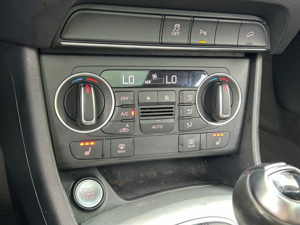 Used 2018 Audi Q3 2.0T Premium FWD image 23