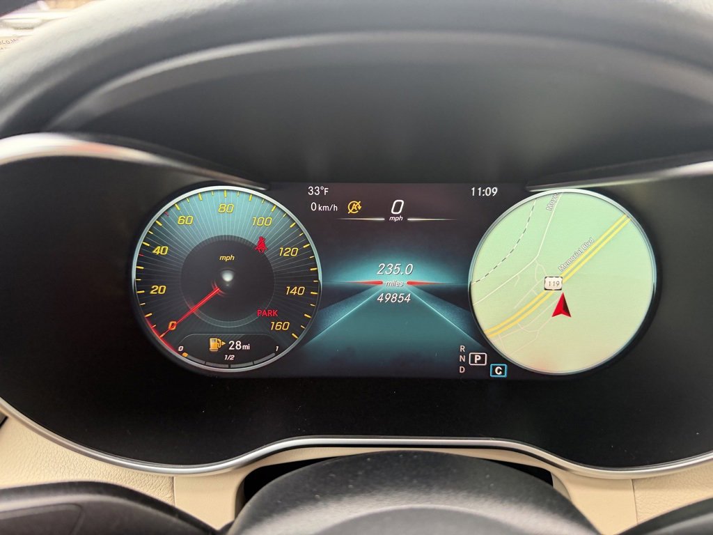 Used 2020 Mercedes-Benz GLC 300 4MATIC Coupe image 23