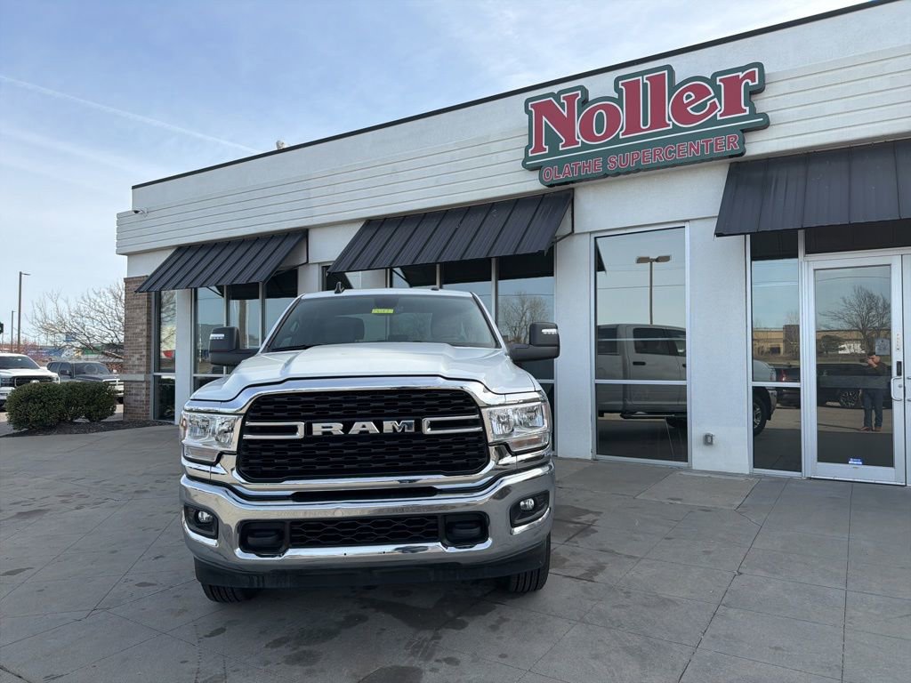 Used 2024 RAM 2500 Big Horn image 1