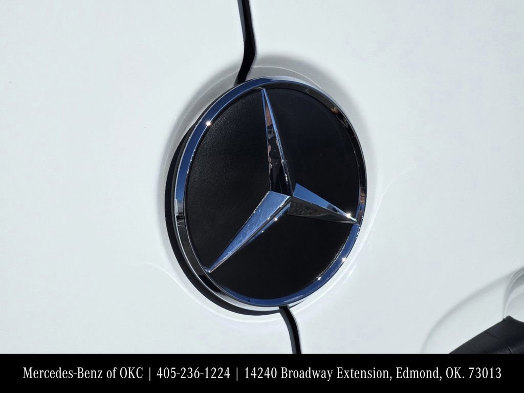 Used 2025 Mercedes-Benz Sprinter 2500 image 8