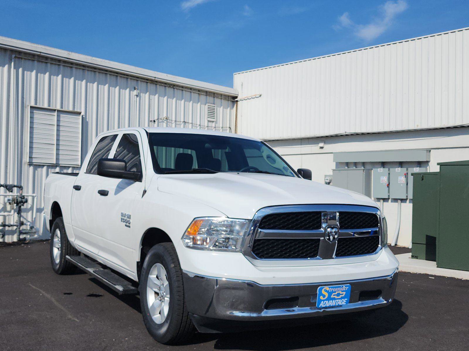 Used 2022 RAM 1500 Classic SLT image 7