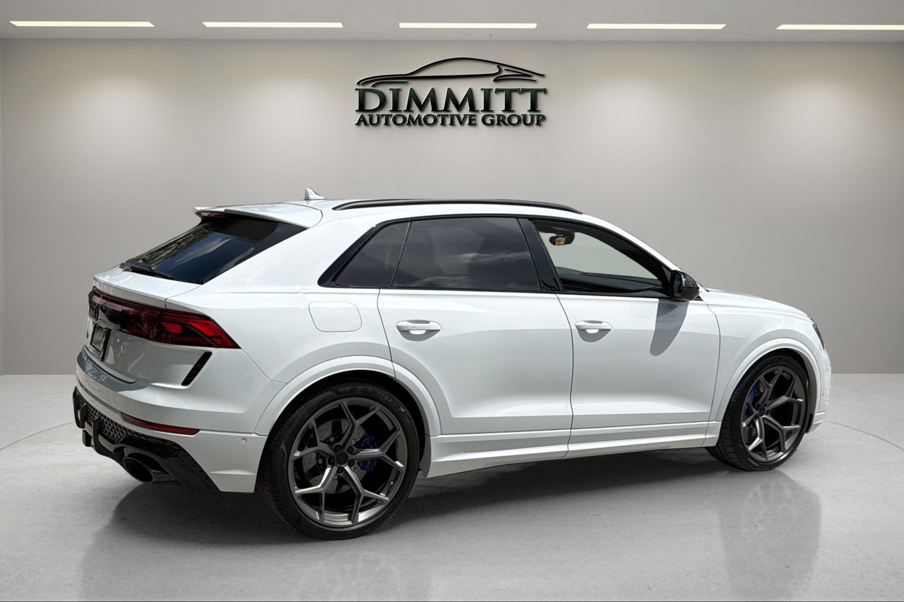 Used 2026 Audi RS Q8 performance AWD/4WD image 5