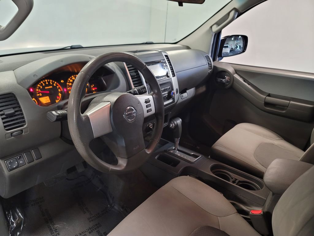 Used 2013 Nissan Xterra S image 17