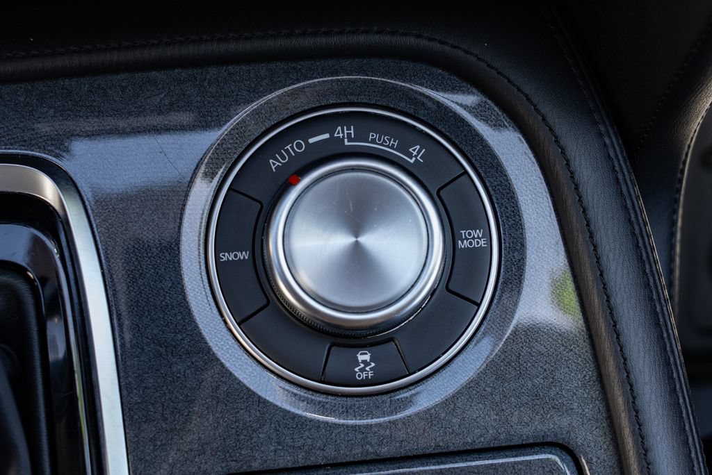Used 2022 Nissan Armada SV AWD/4WD image 20
