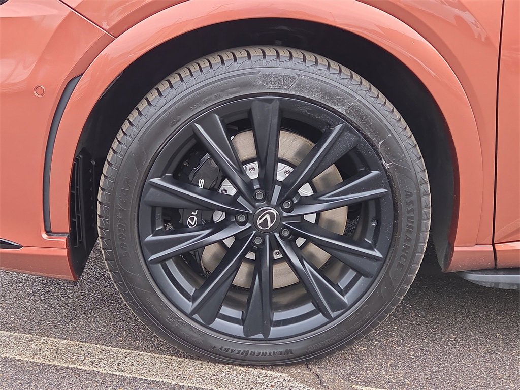 Used 2024 Lexus RX 500h F Sport w/ Convenience Package image 10