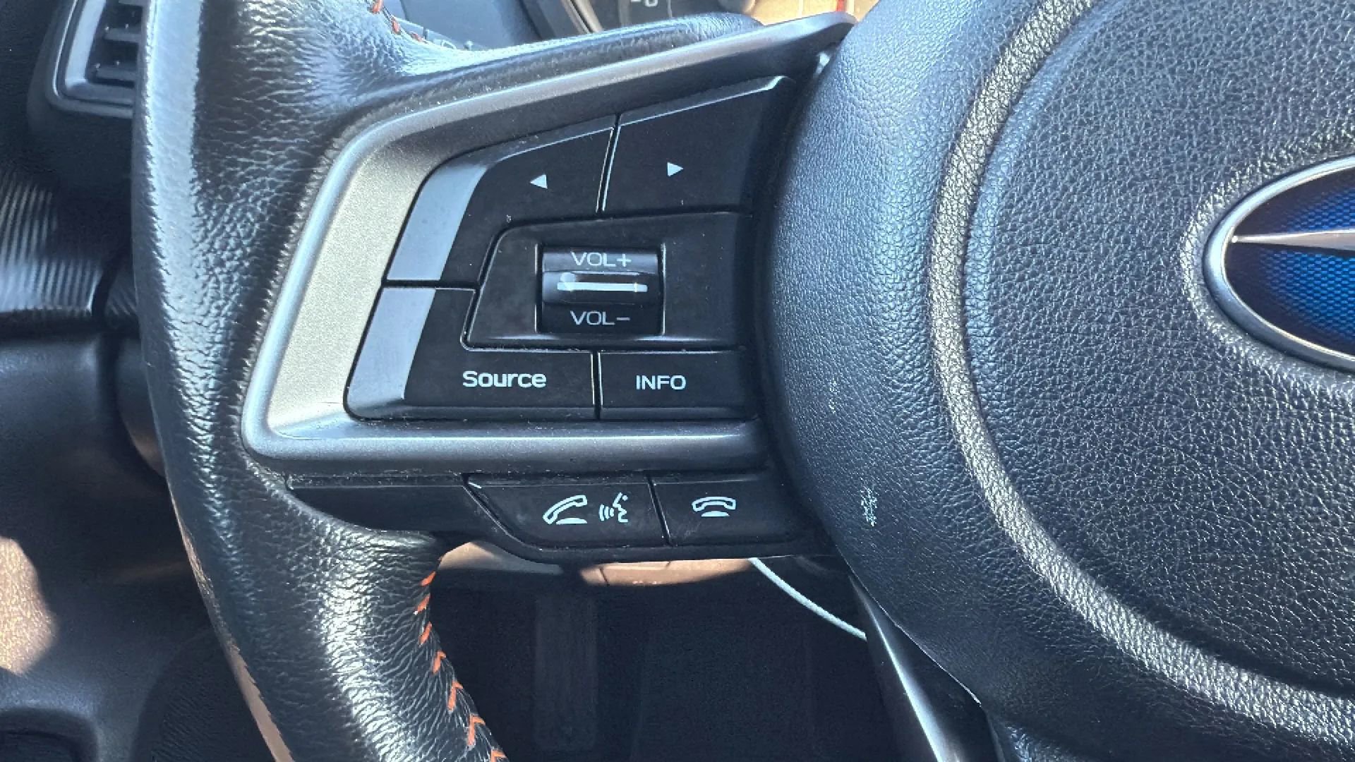 Used 2019 Subaru Crosstrek 2.0i Premium AWD/4WD image 12