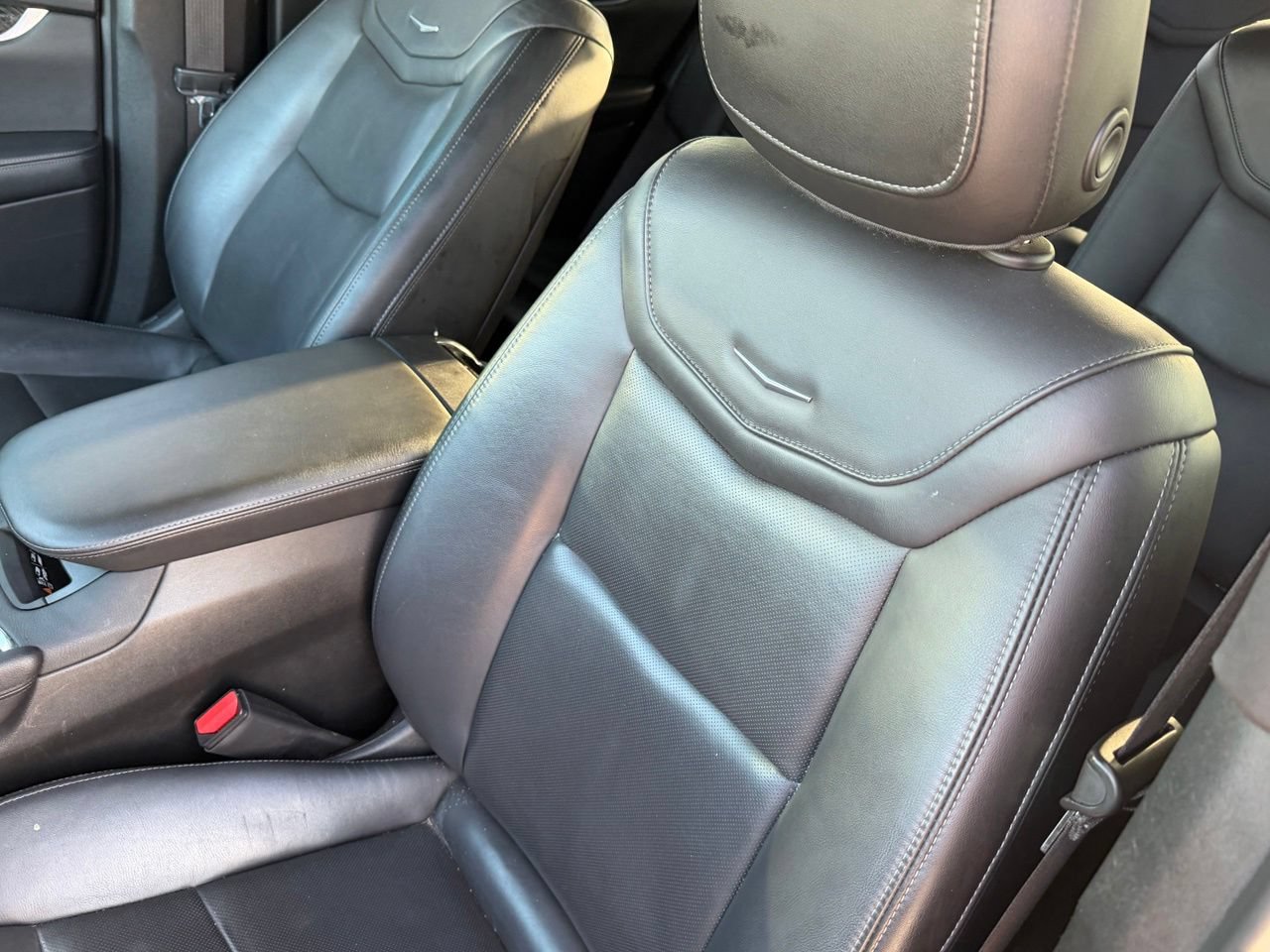 Used 2022 Cadillac XT6 Premium Luxury FWD image 32