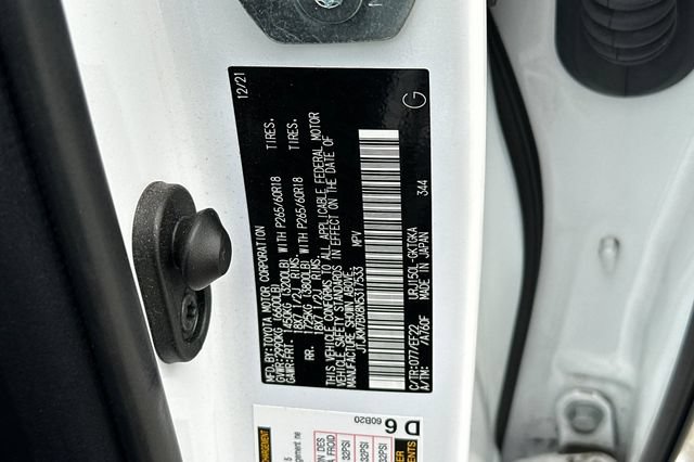 Used 2022 Lexus GX 460 w/ Black Line Special Edition AWD/4WD image 37