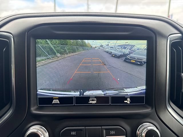 Used 2021 GMC Sierra 1500 AT4 w/ Driver Alert Package II AWD/4WD image 19